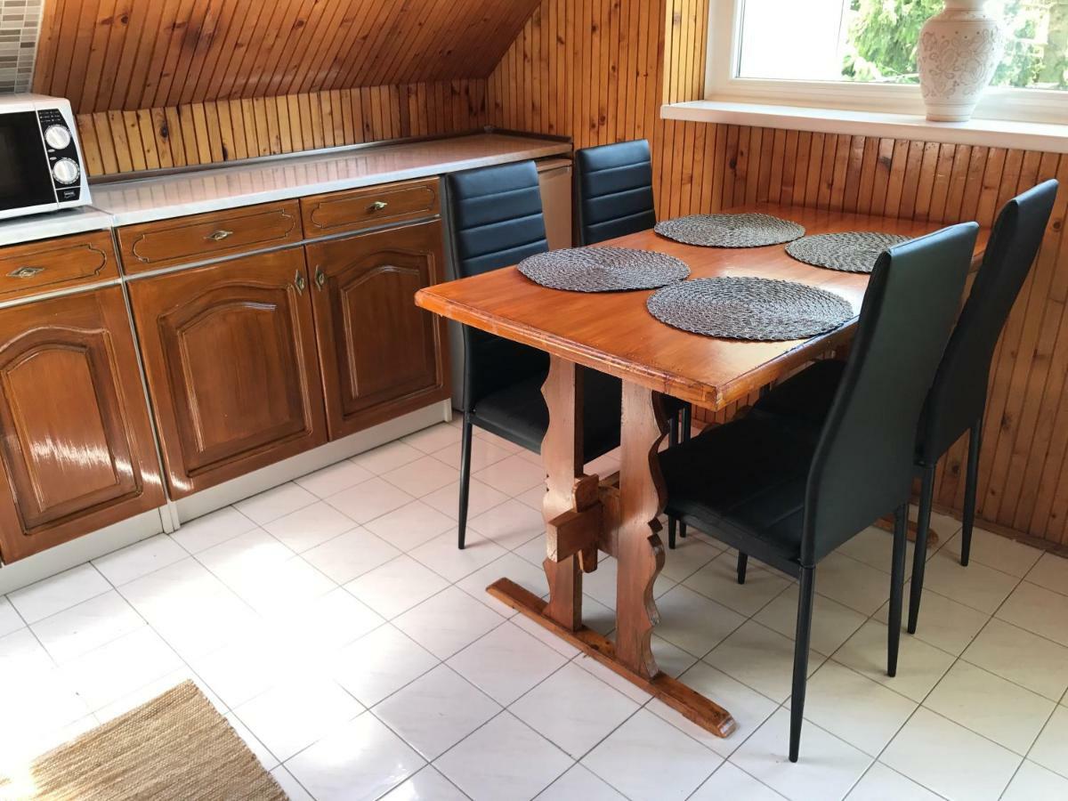 Rozsavoelgy Apartman Balatonlelle Exteriér fotografie